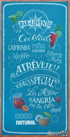 pizarra-azul-pintada-a-mano-rotulacion-diseño-decorativo-masquetiza